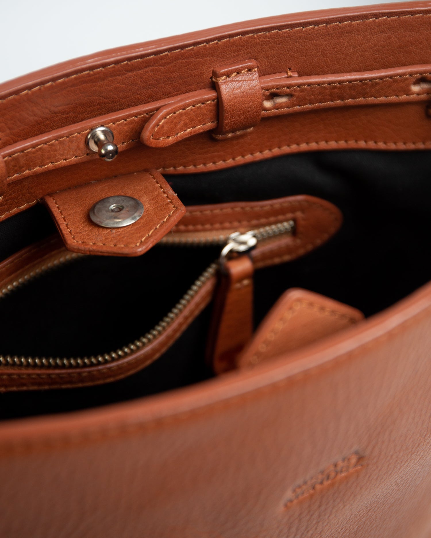 Bucket Classic - Tan Amazonica