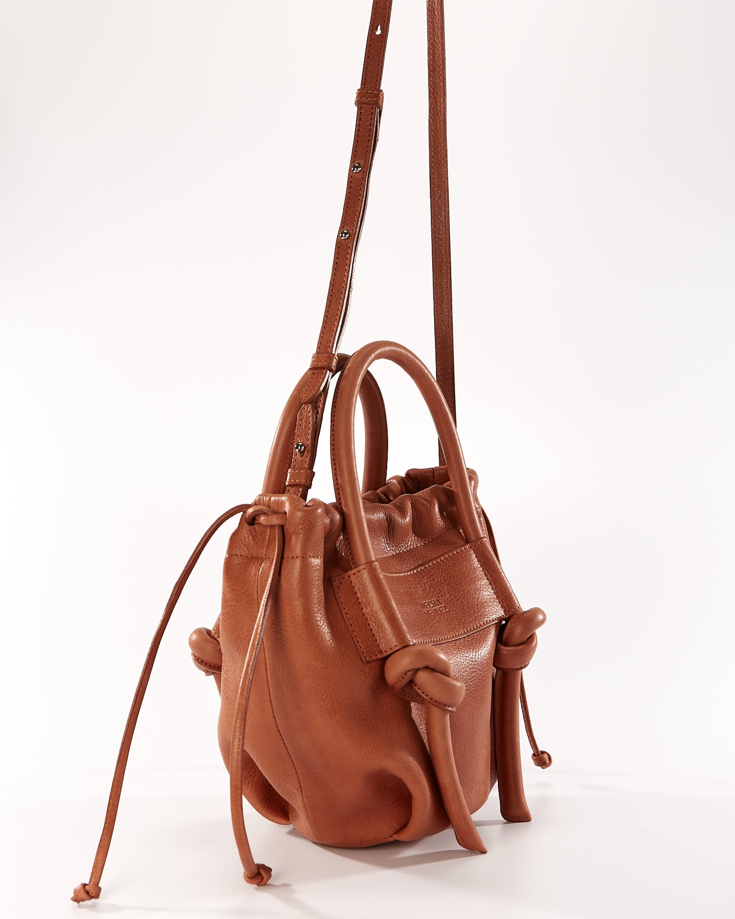 Irupe Medium Leather Bag - Tan