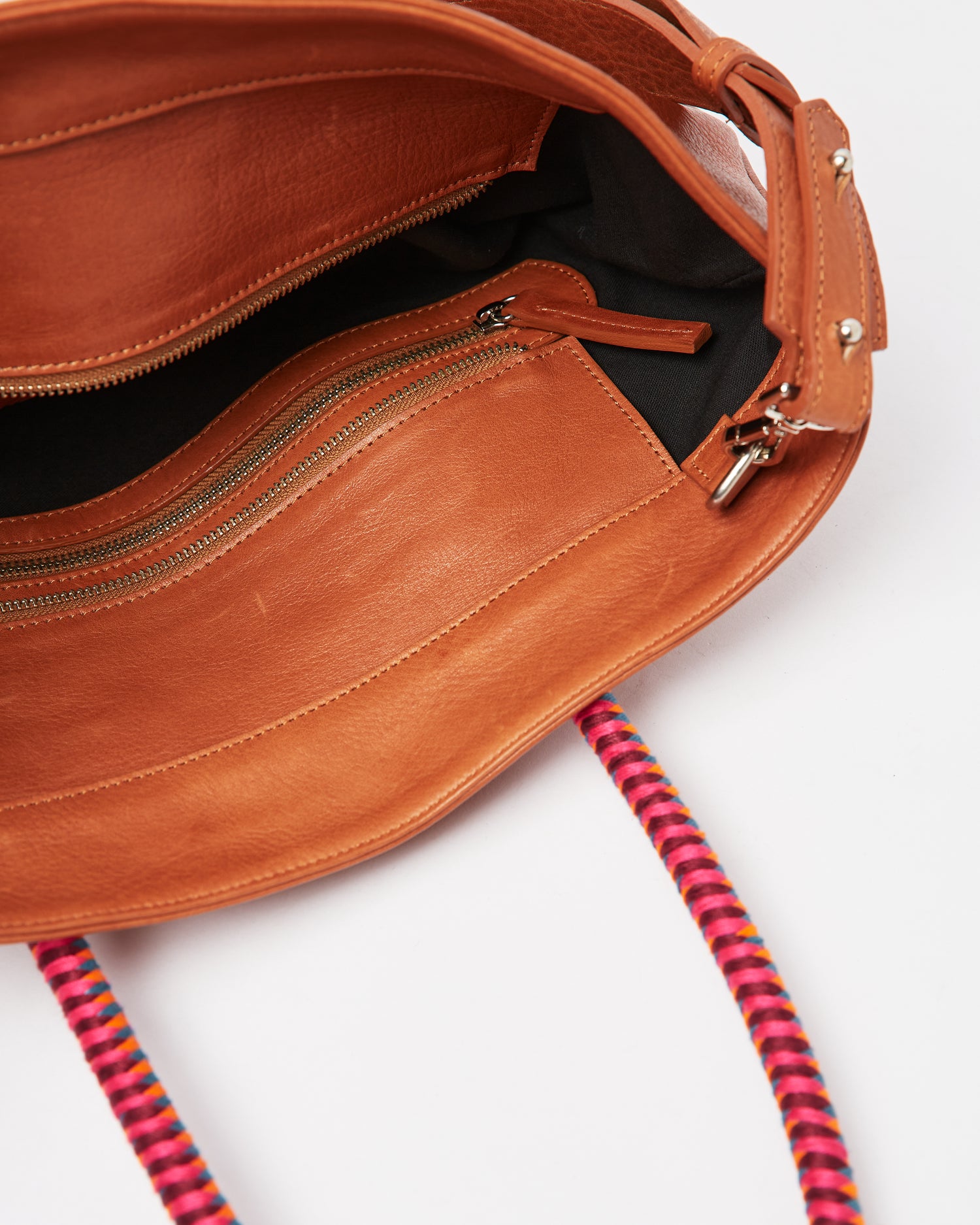 Basket Leather Tote Bag - Tan Hypnotic