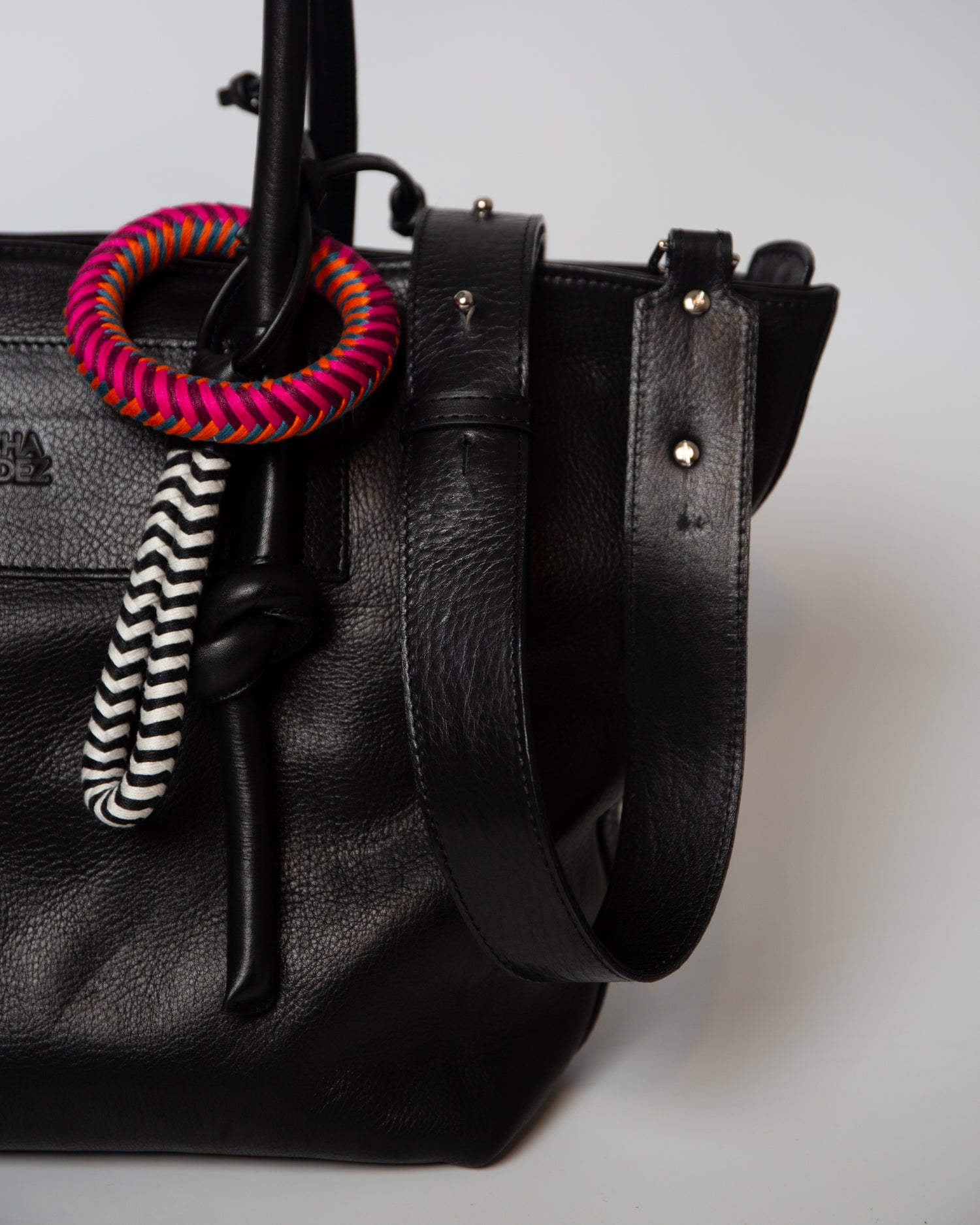 Basket Charms Tote - Black