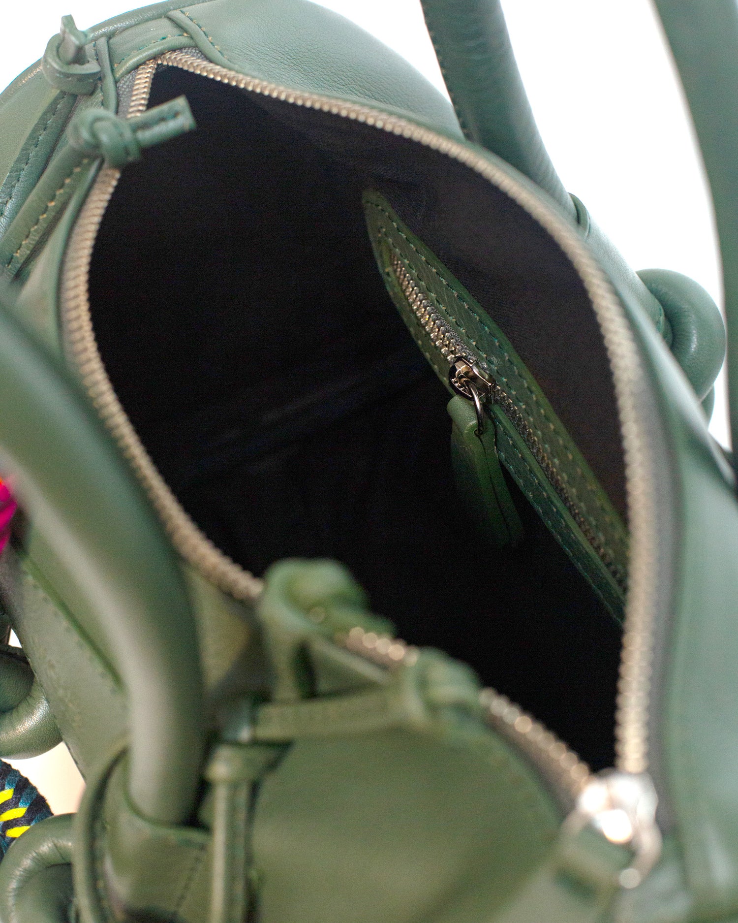 Jegua Trunk Leather Bag - Selva