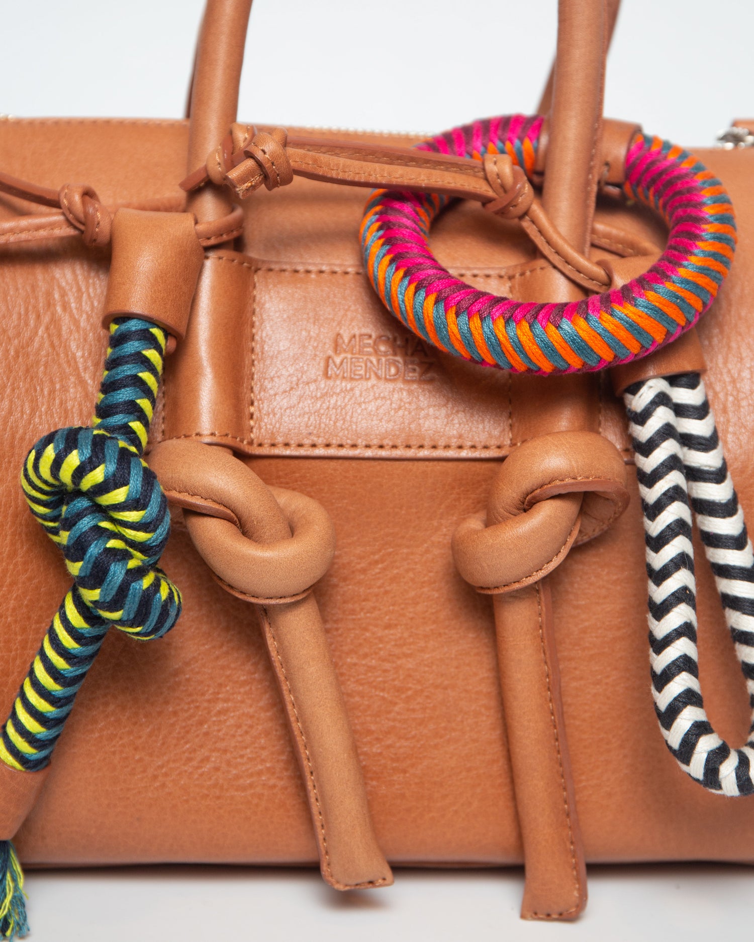 Jegua Charms Trunk - Tan