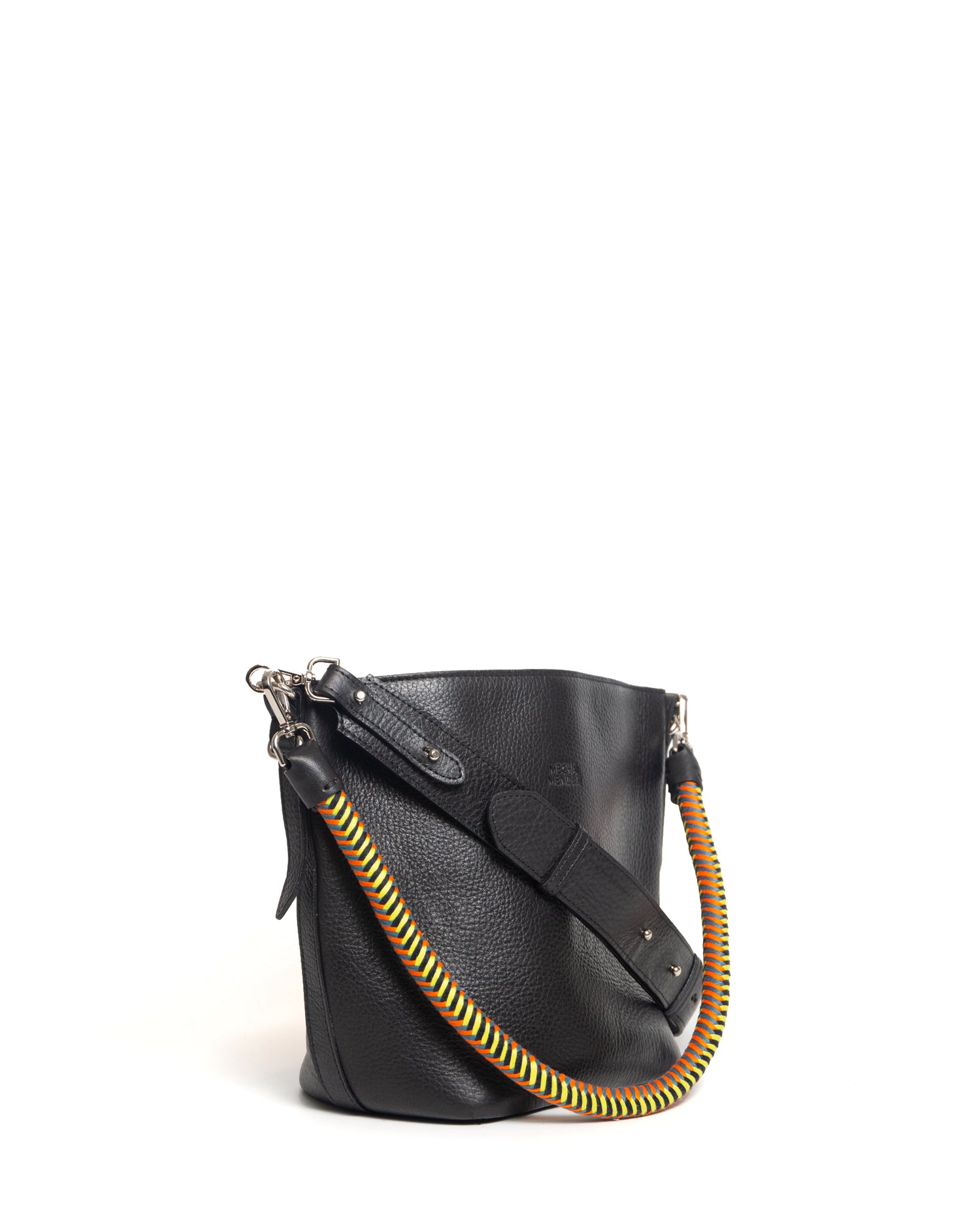 Bucket Classic - Black Amazonica