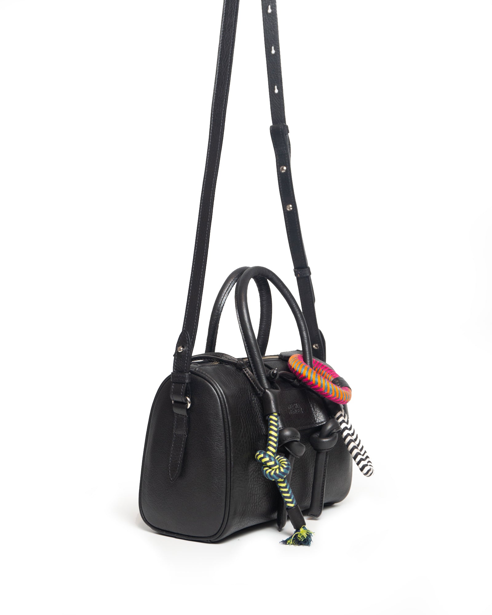 Jegua Charms Trunk - Black – MECHA MENDEZ