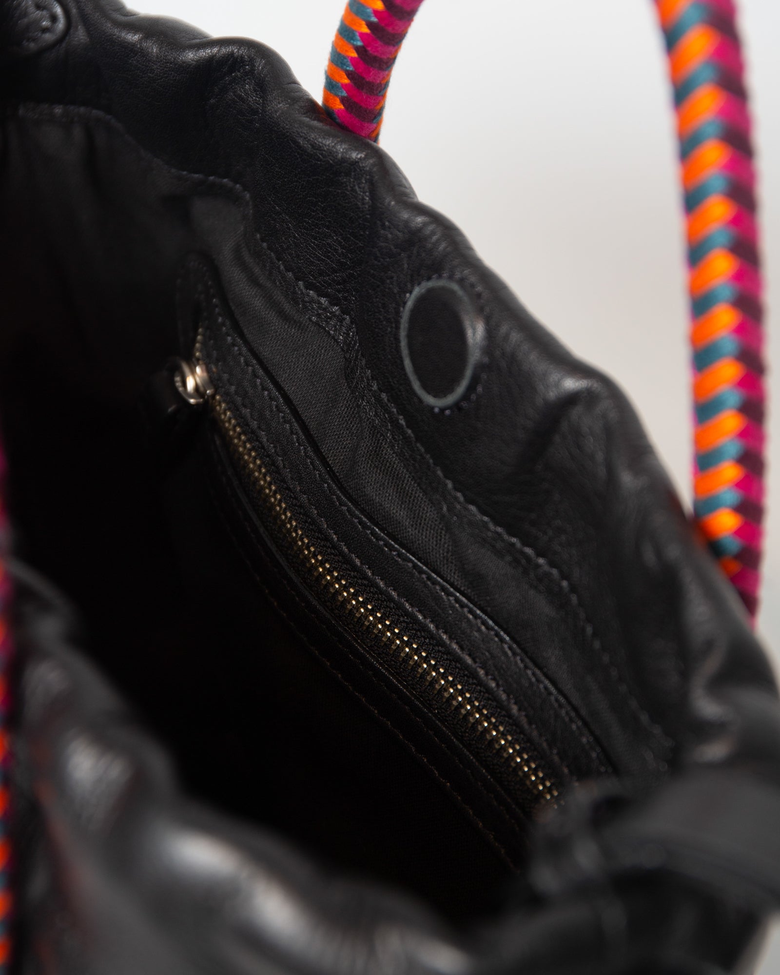 Irupe Medium — Black Hypnotic Crossbody | Mecha Mendez – MECHA MENDEZ