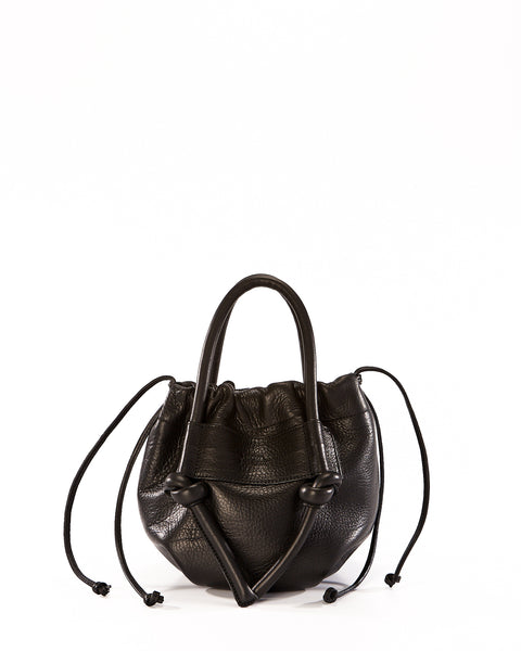 Irupe medium Leather Bag - Black – MECHA MENDEZ