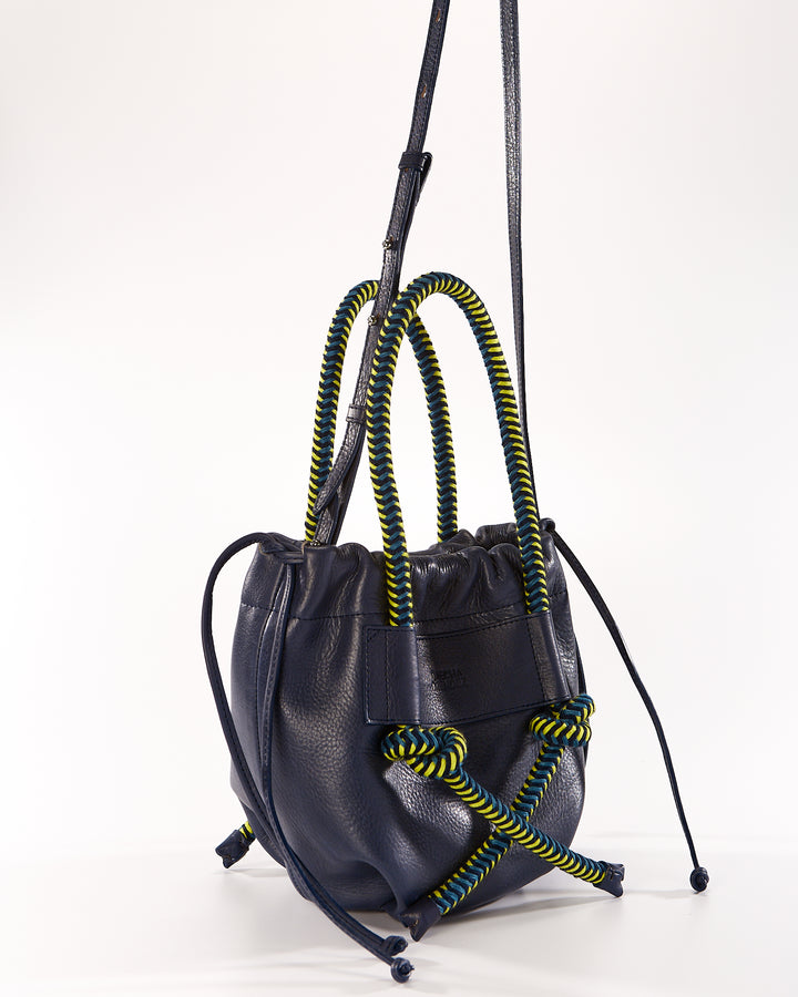 Irupe Medium Leather Bag - Blue Pacifico
