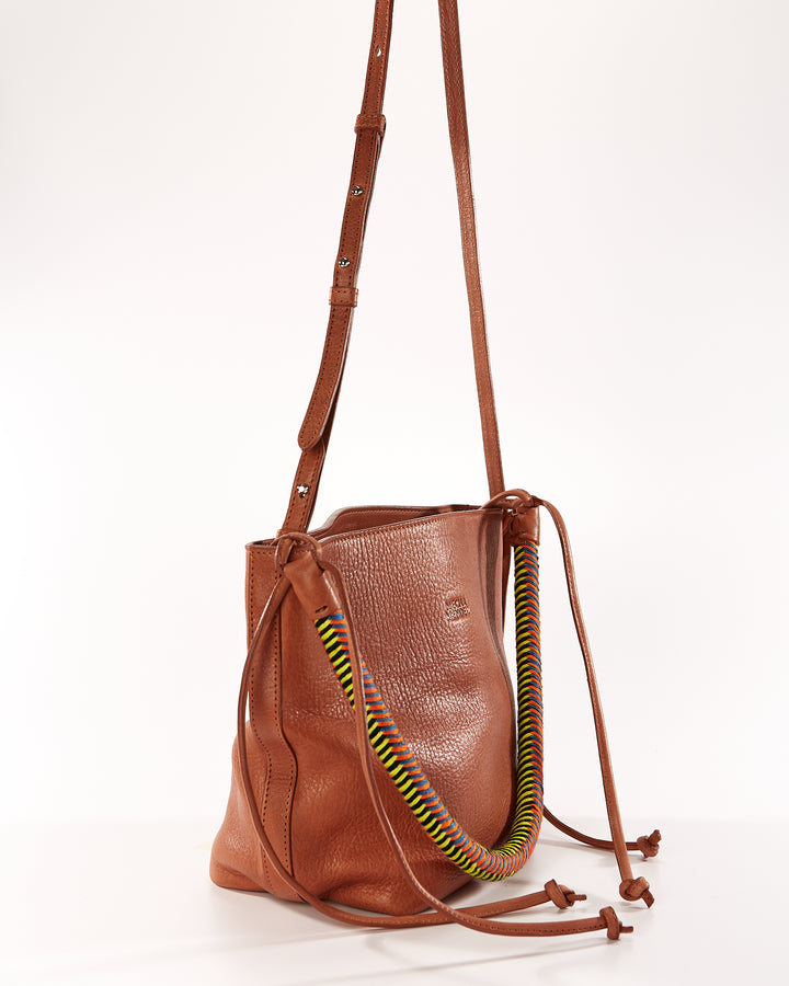 Gaucha Leather Bucket Bag - Tan Amazonica