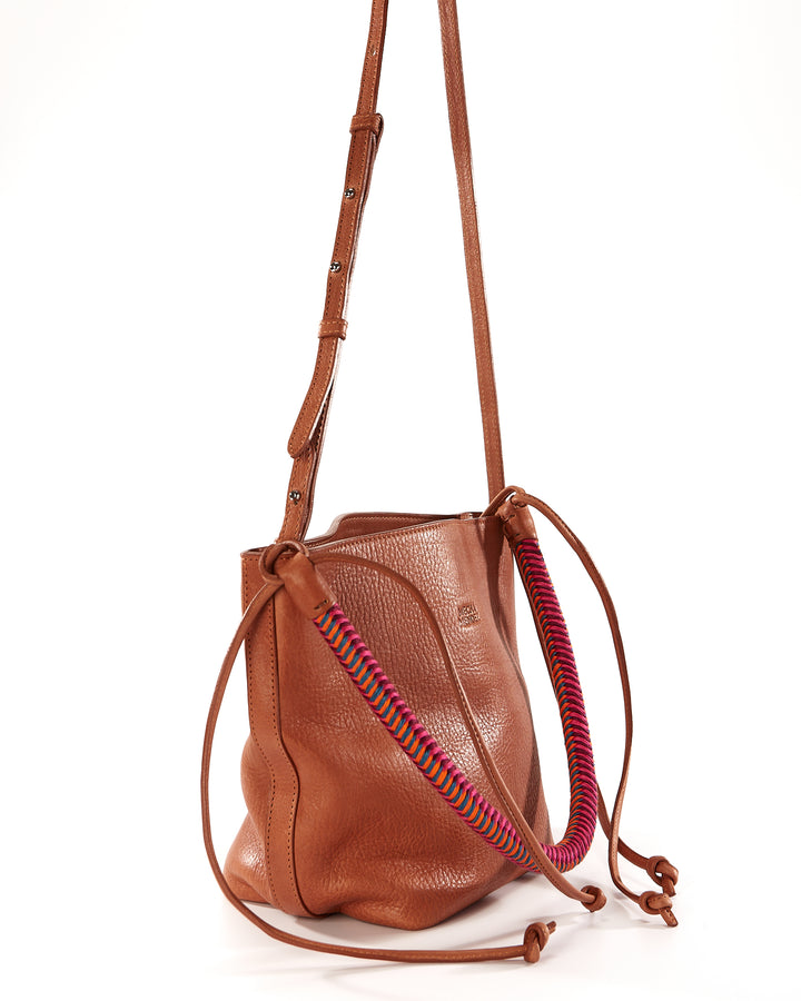 Gaucha Leather Bucket Bag - Tan Hypnotic