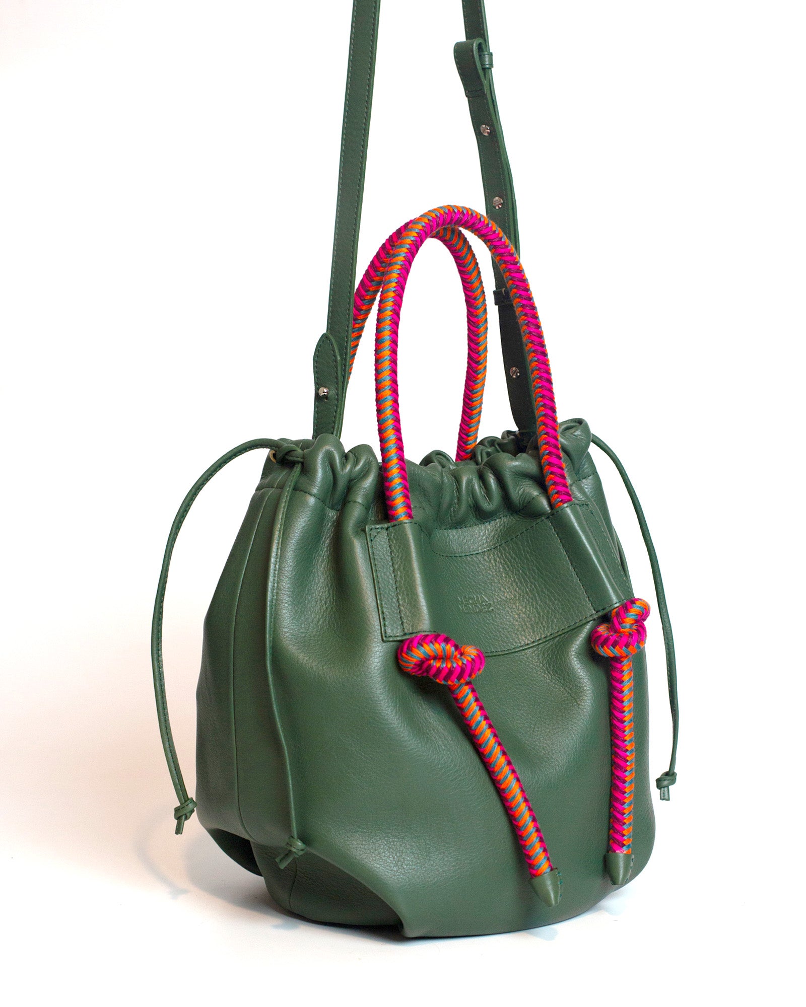 【hippiedippy】mecha bag Bucket Classic - Tan Hypnotic – MECHA MENDEZ