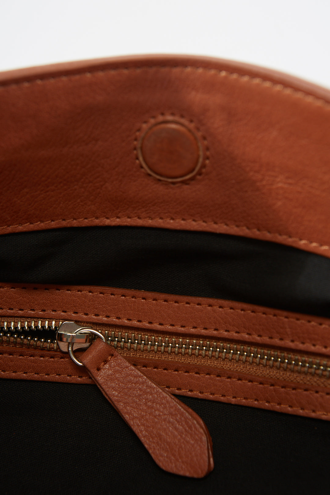 Gaucha Leather Bucket Bag - Tan Pacifico