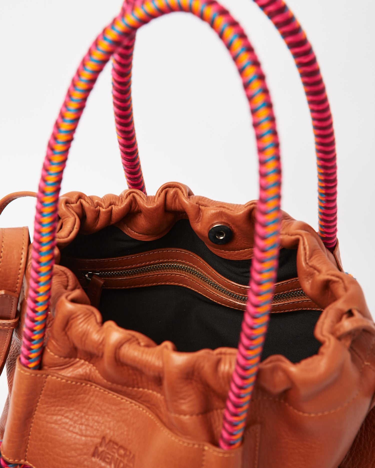 Irupe Large Leather Bag - Tan Hypnotic