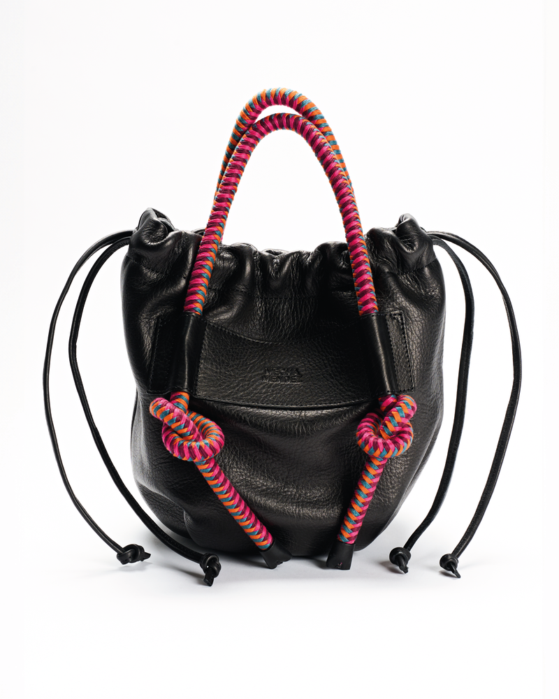 Irupe Medium - Black Hypnotic