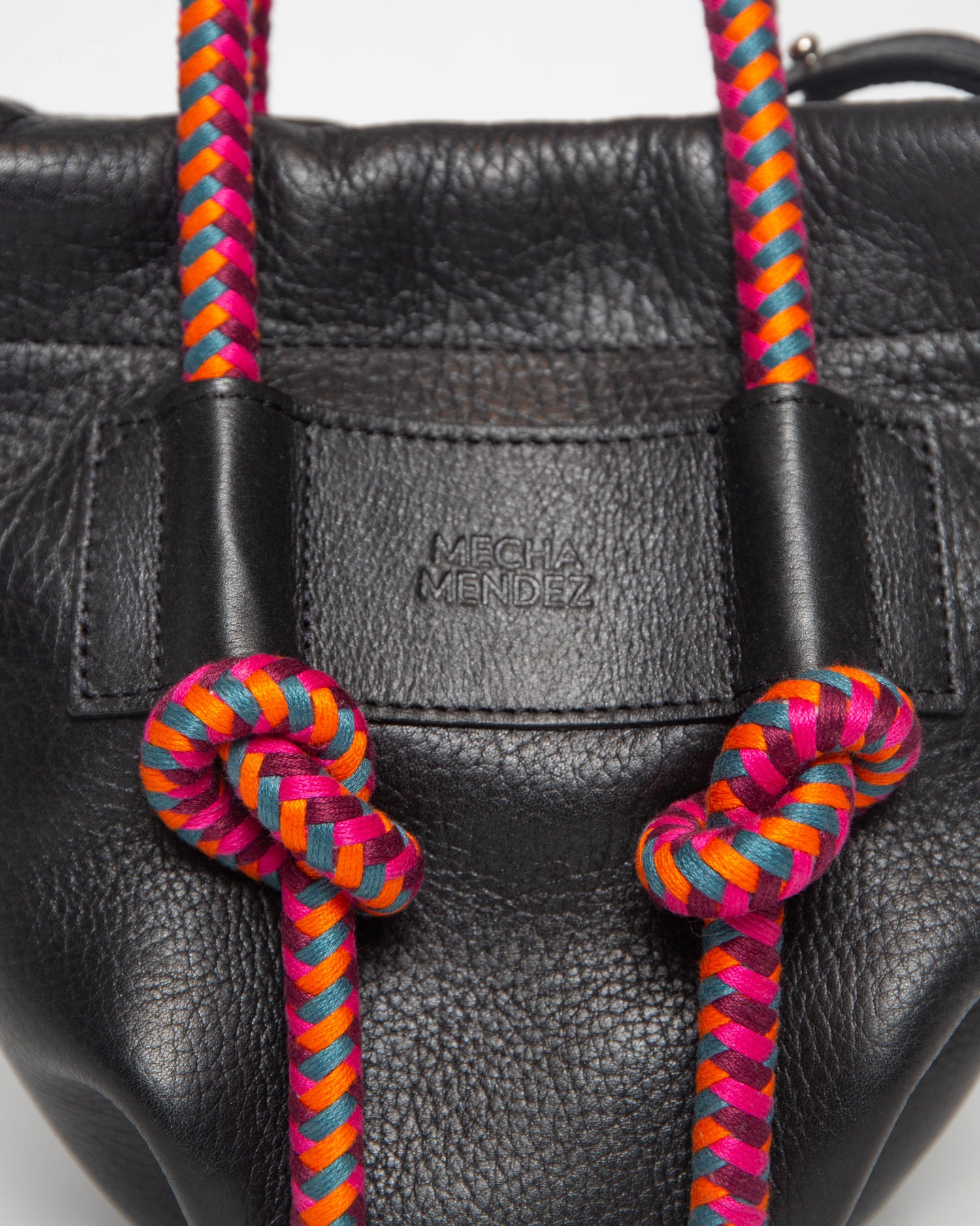 Irupe Mini - Black Hypnotic