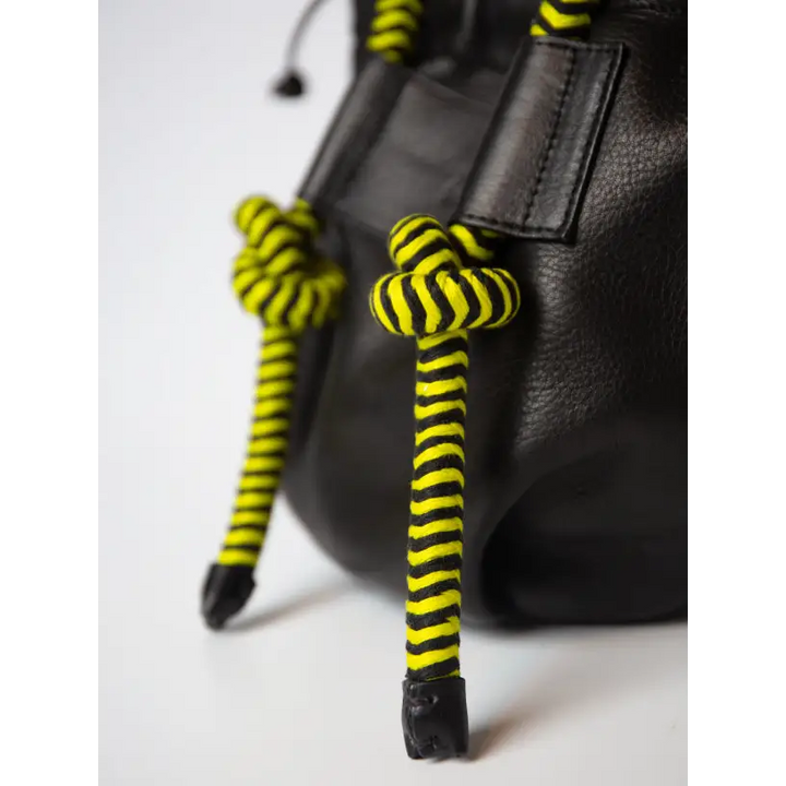 Irupe Plus Black Neon